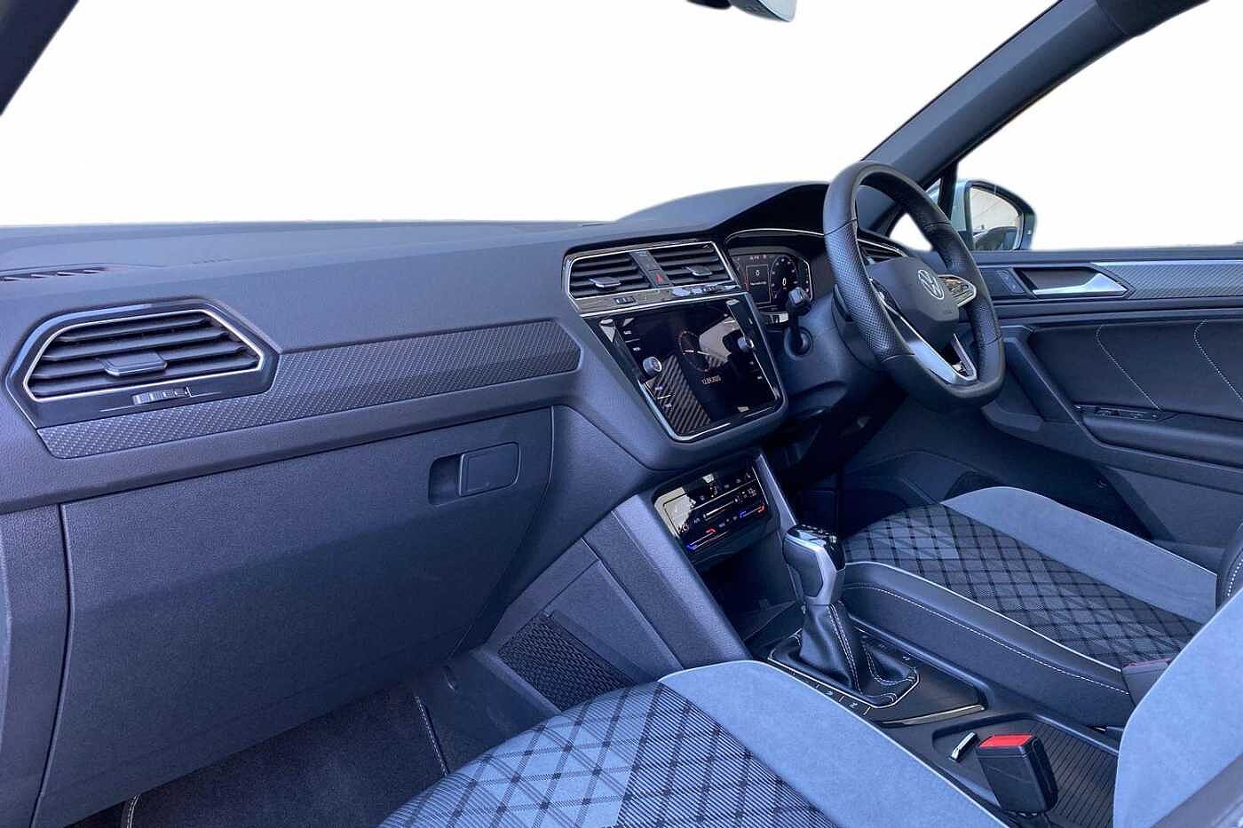 Used Volkswagen Tiguan 2024 for sale - 77193327: Photo 2