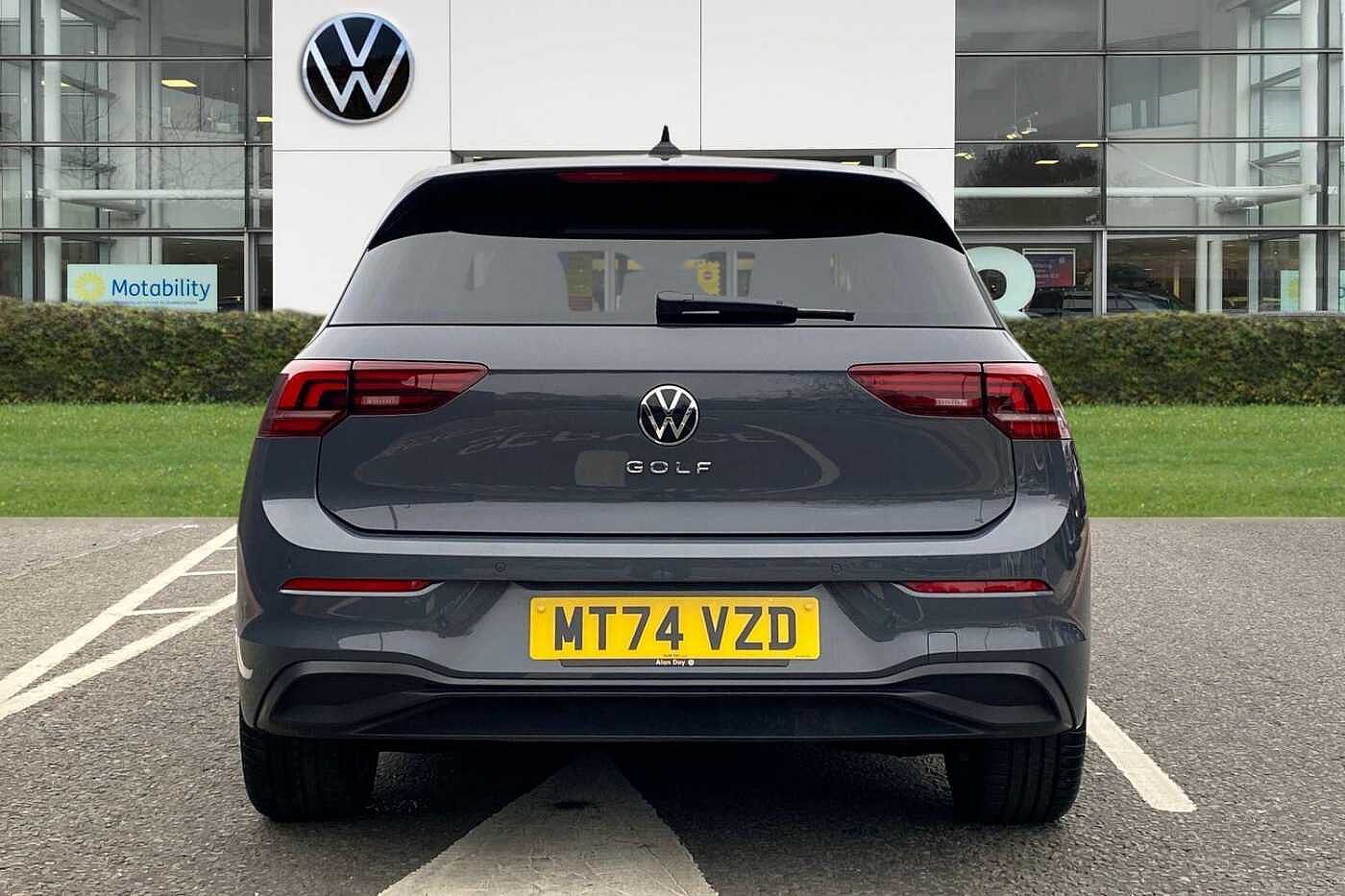 Used Volkswagen Golf 2024 for sale - 77193355: Photo 7