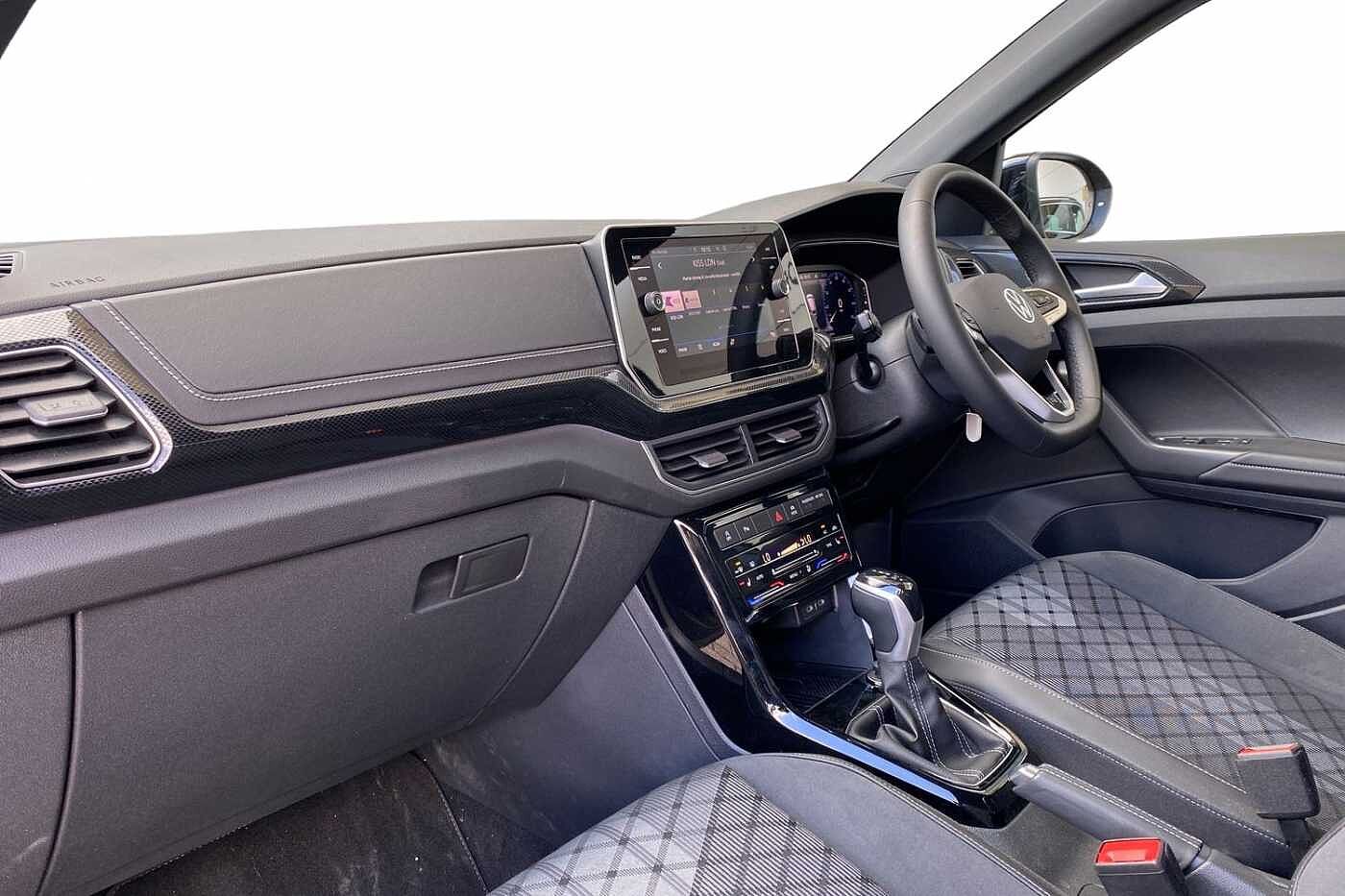 Used Volkswagen T-Cross 2025 for sale - 76679370: Photo 2