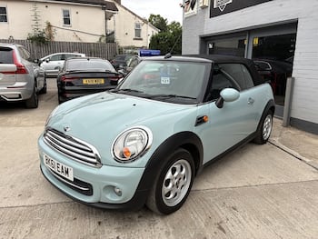 Used MINI Convertible 2011 for sale - 79773839: Photo