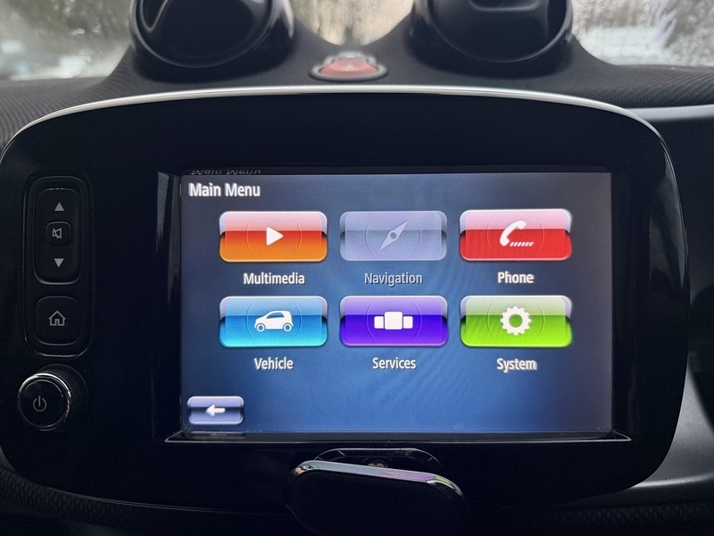 Used smart fortwo 2017 for sale - 76615839: Photo 15