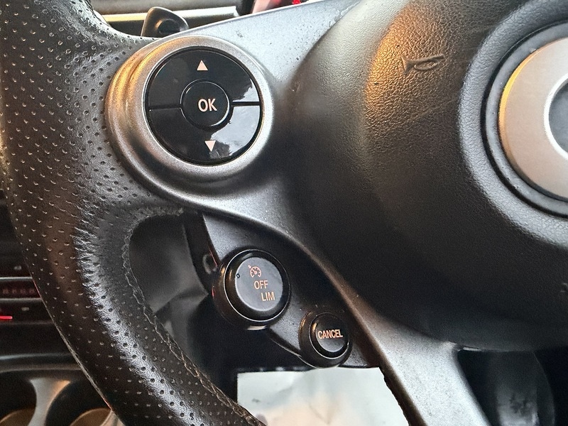 Used smart fortwo 2017 for sale - 76615839: Photo 20