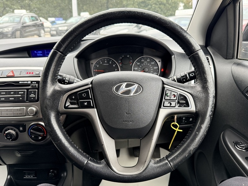 Used Hyundai i20 2012 for sale - 76615764: Photo 19