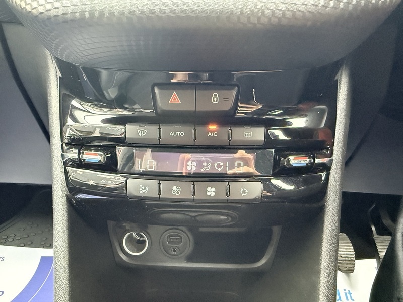 Used Peugeot 2008 2015 for sale - 76615844: Photo 20