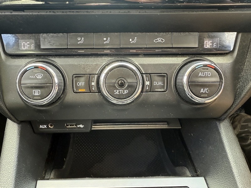 Used Skoda Octavia 2013 for sale - 76615743: Photo 24