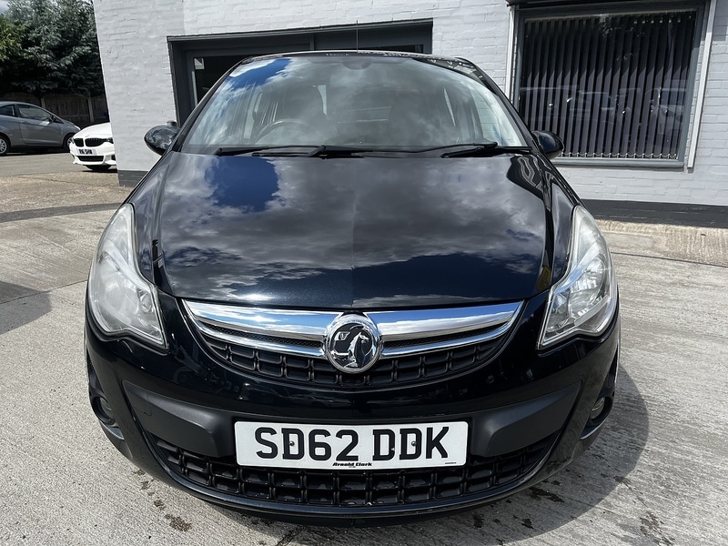 Used Vauxhall Corsa 2012 for sale - 76615842: Photo 2