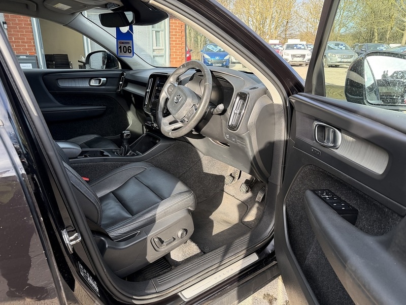 Used Volvo XC40 2021 for sale - 77677109: Photo 9