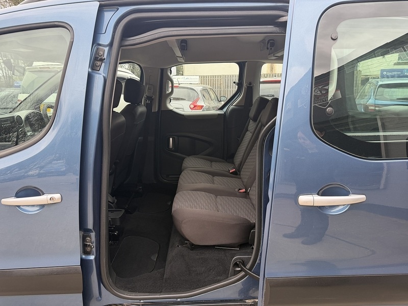 Used Peugeot Partner Tepee 2010 for sale - 77821853: Photo 14