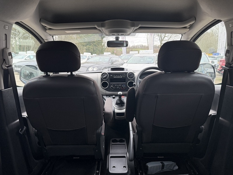 Used Peugeot Partner Tepee 2010 for sale - 77821853: Photo 15