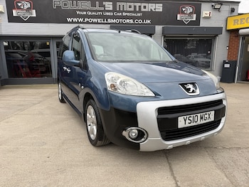 Used Peugeot Partner Tepee 2010 for sale - 77821853: Photo