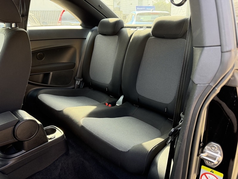 Used Volkswagen Beetle 2017 for sale - 77976776: Photo 13