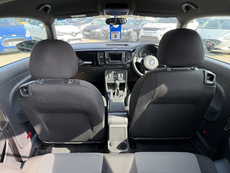 Used Volkswagen Beetle 2017 for sale - 77976776: Photo 17