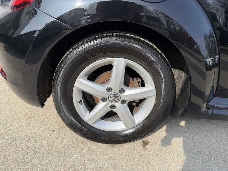 Used Volkswagen Beetle 2017 for sale - 77976776: Photo 19