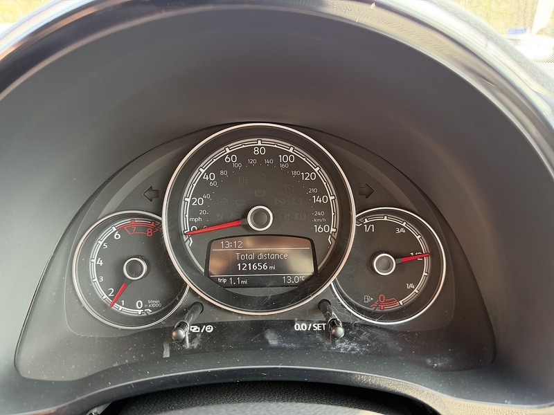 Used Volkswagen Beetle 2017 for sale - 77976776: Photo 30