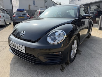 Used Volkswagen Beetle 2017 for sale - 77976776: Photo