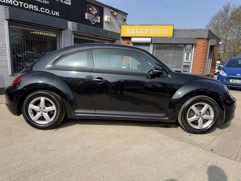 Used Volkswagen Beetle 2017 for sale - 77976776: Photo 8