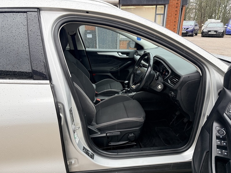 Used Ford Focus 2019 for sale - 77165089: Photo 10