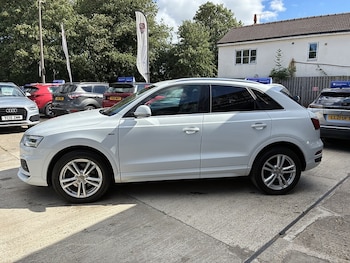 Used Audi Q3 2017 for sale - 79095647: Photo