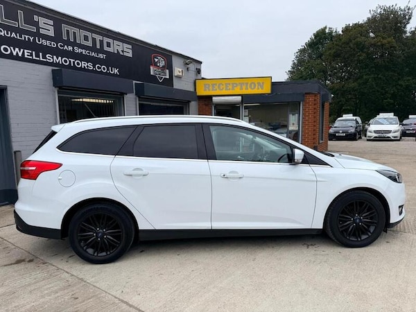 Used Ford Focus 2017 for sale - 76320271: Photo 8