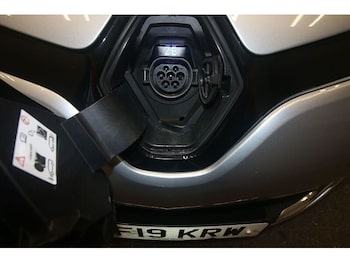 Used Renault Zoe 2019 for sale - 76725177: Photo