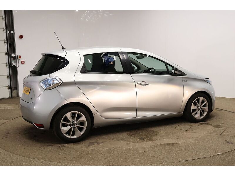 Used Renault Zoe 2019 for sale - 76725177: Photo 8