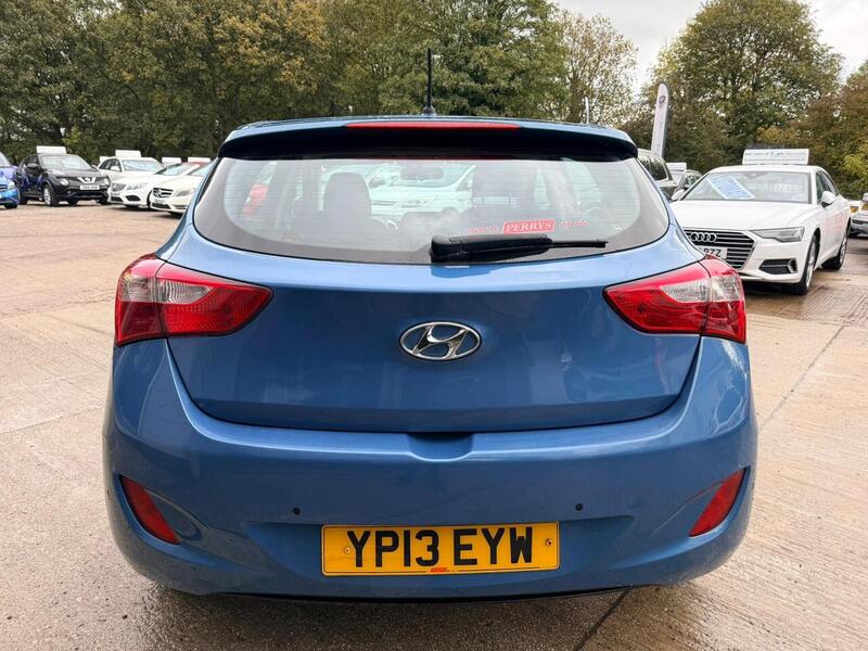 Used Hyundai i30 2013 for sale - 76615826: Photo 5
