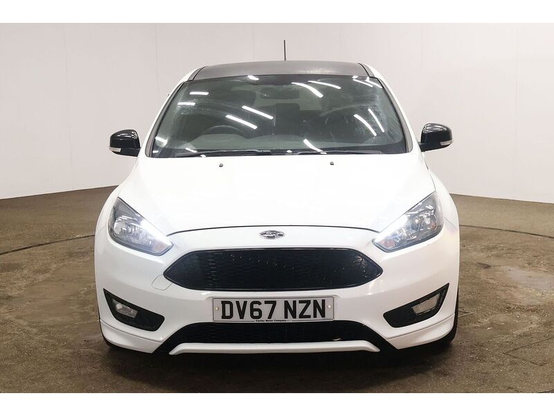 Used Ford Focus 2017 for sale - 77264032: Photo 2