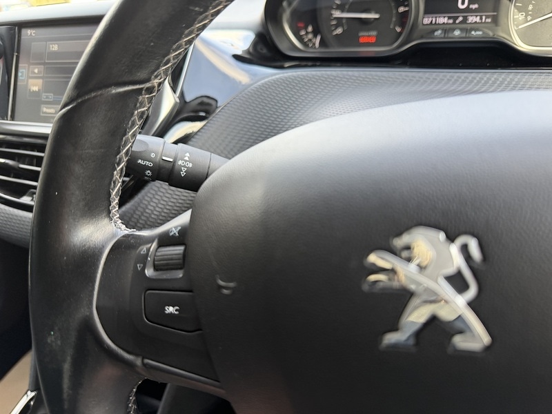 Used Peugeot 2008 2016 for sale - 77836633: Photo 23