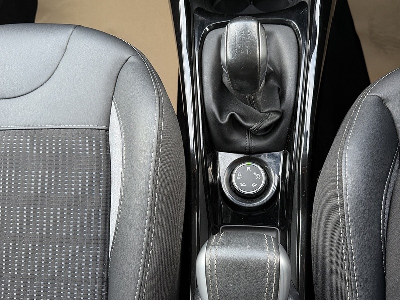 Used Peugeot 2008 2016 for sale - 77836633: Photo 35