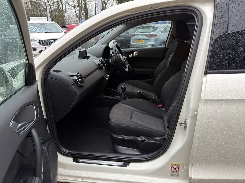 Used Audi A1 2013 for sale - 77635757: Photo 13