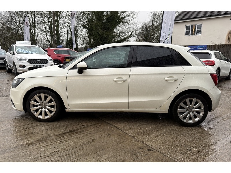 Used Audi A1 2013 for sale - 77635757: Photo 4