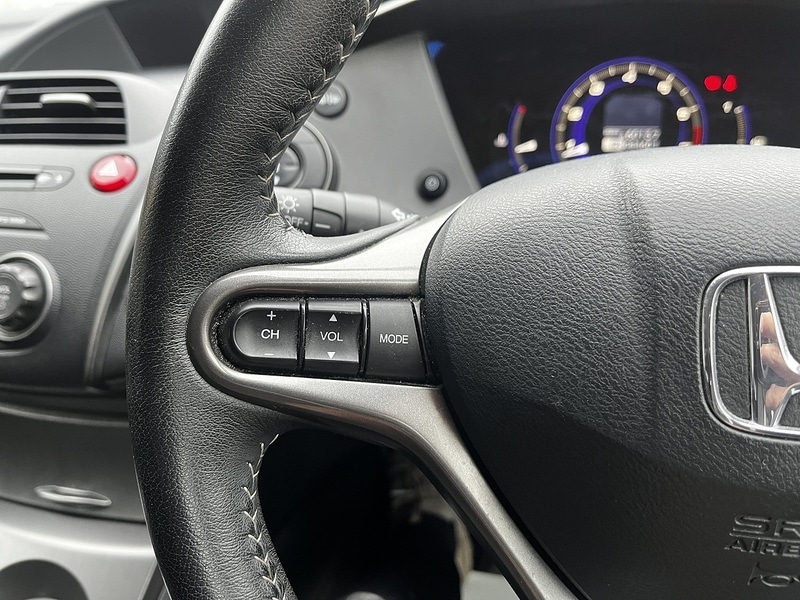 Used Honda Civic 2010 for sale - 76582964: Photo 21