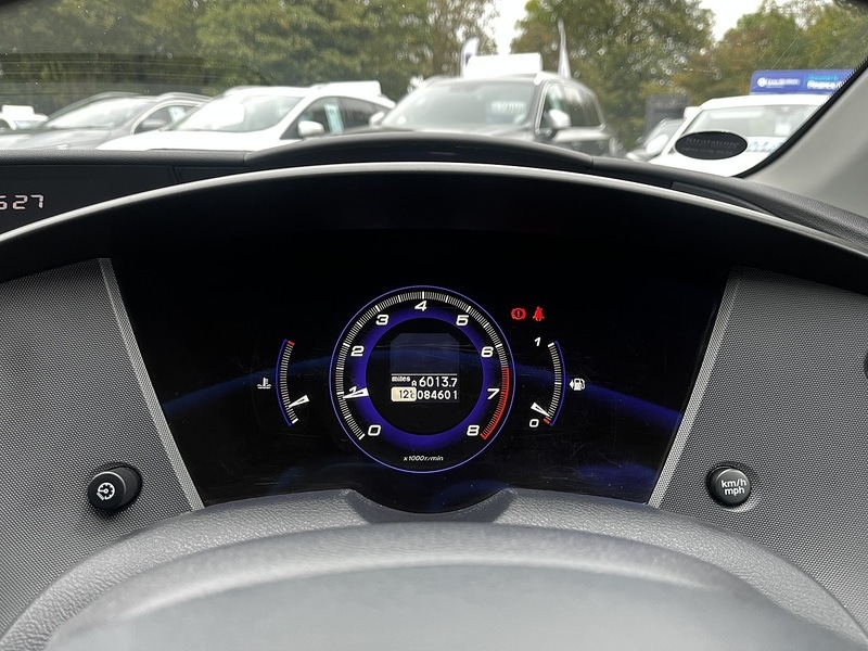 Used Honda Civic 2010 for sale - 76582964: Photo 22