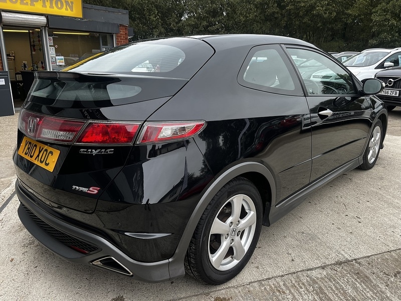 Used Honda Civic 2010 for sale - 76582964: Photo 7