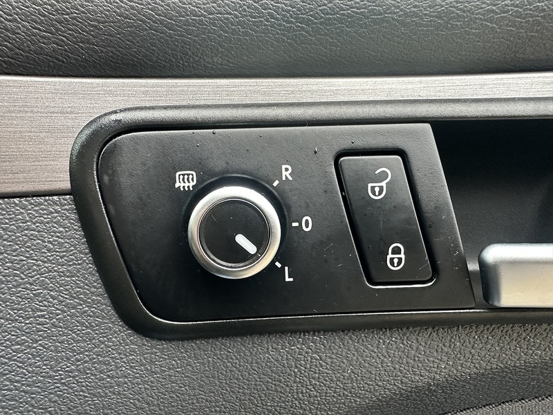 Used Volkswagen Touran 2014 for sale - 76763205: Photo 23