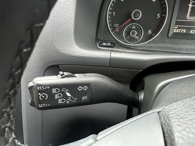 Used Volkswagen Touran 2014 for sale - 76763205: Photo 27