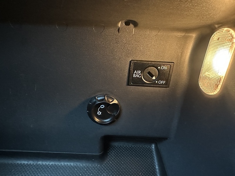 Used Volkswagen Touran 2014 for sale - 76763205: Photo 32