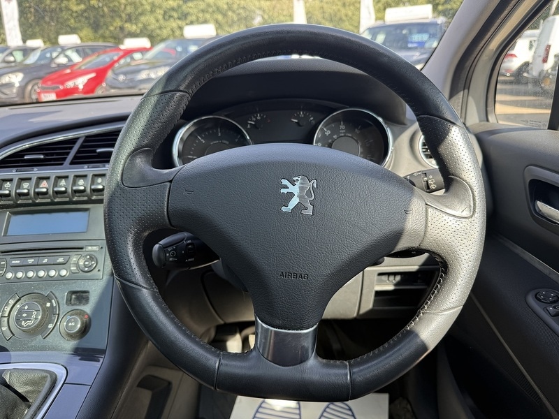 Used Peugeot 3008 2011 for sale - 76615837: Photo 20