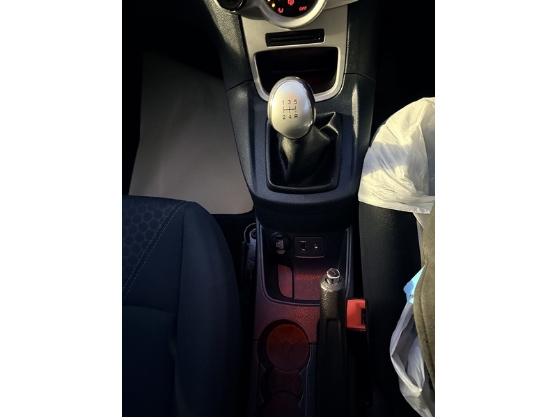 Used Ford Fiesta 2011 for sale - 77213085: Photo 20