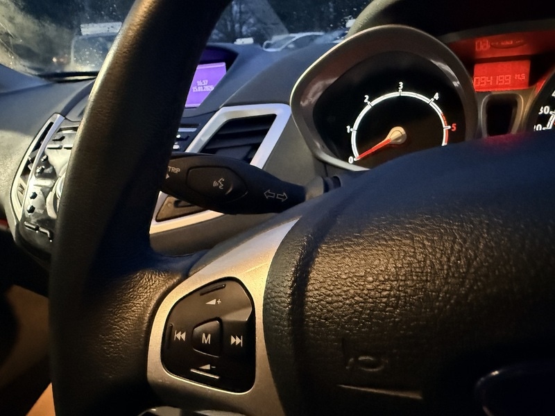 Used Ford Fiesta 2011 for sale - 77213085: Photo 21