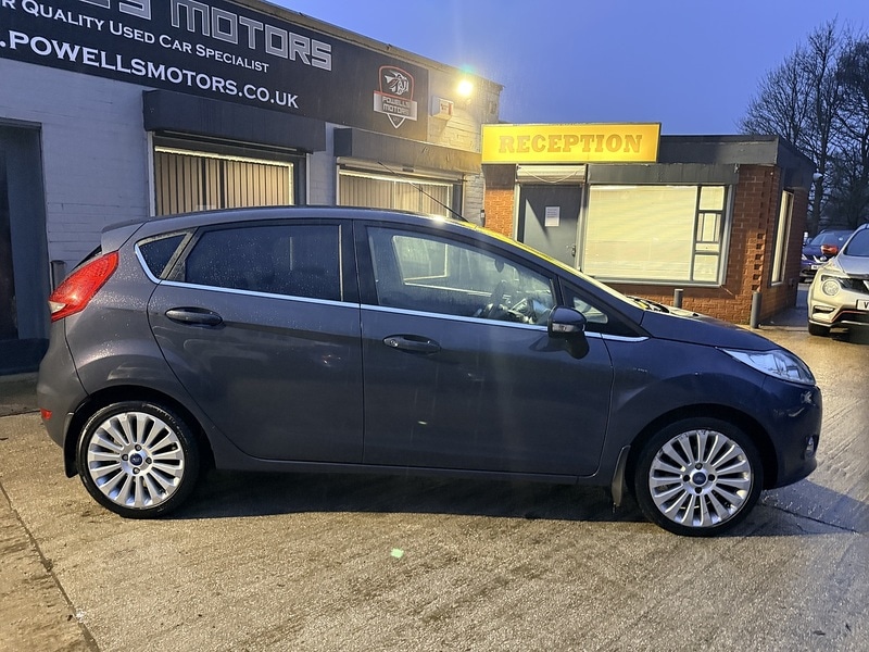 Used Ford Fiesta 2011 for sale - 77213085: Photo 8