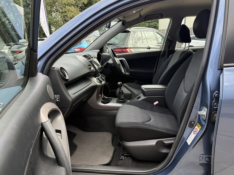 Used Toyota RAV4 2009 for sale - 76615777: Photo 10