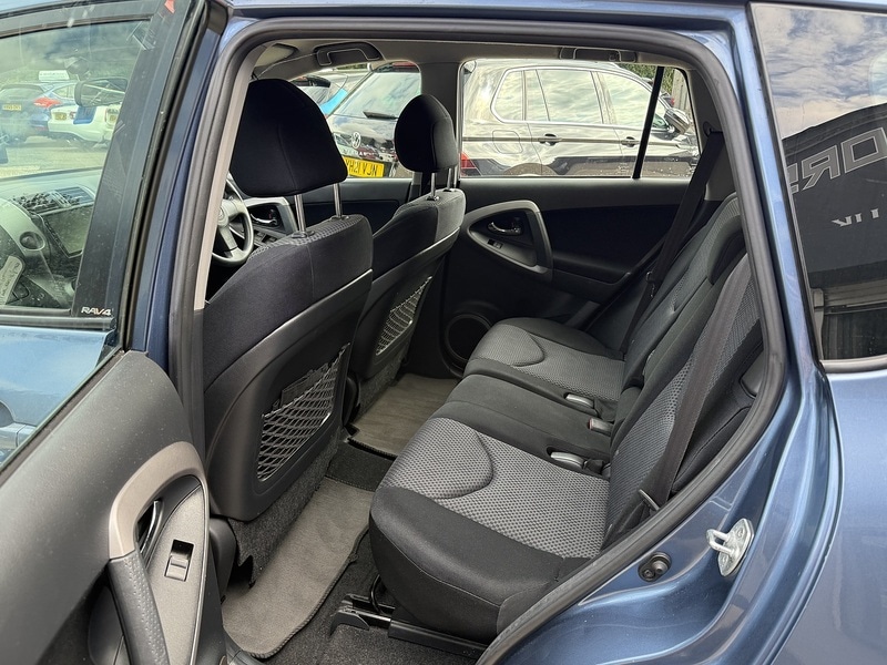 Used Toyota RAV4 2009 for sale - 76615777: Photo 8