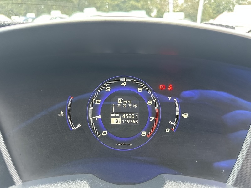 Used Honda Civic 2011 for sale - 76615788: Photo 26