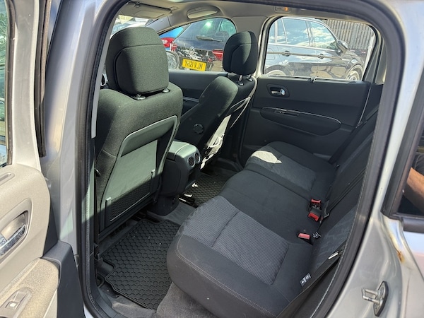 Used Peugeot 3008 2011 for sale - 75195322: Photo 17