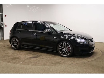 Used Volkswagen Golf 2015 for sale - 76570706: Photo