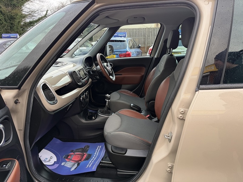 Used Fiat 500L 2013 for sale - 76940398: Photo 11