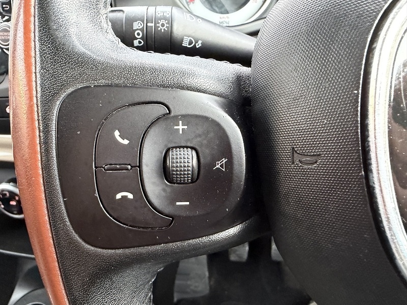 Used Fiat 500L 2013 for sale - 76940398: Photo 24