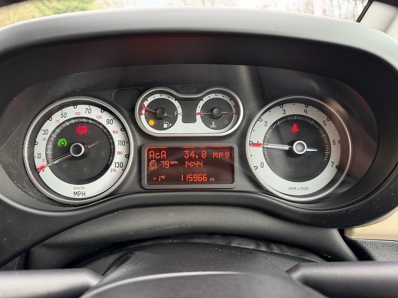 Used Fiat 500L 2013 for sale - 76940398: Photo 30