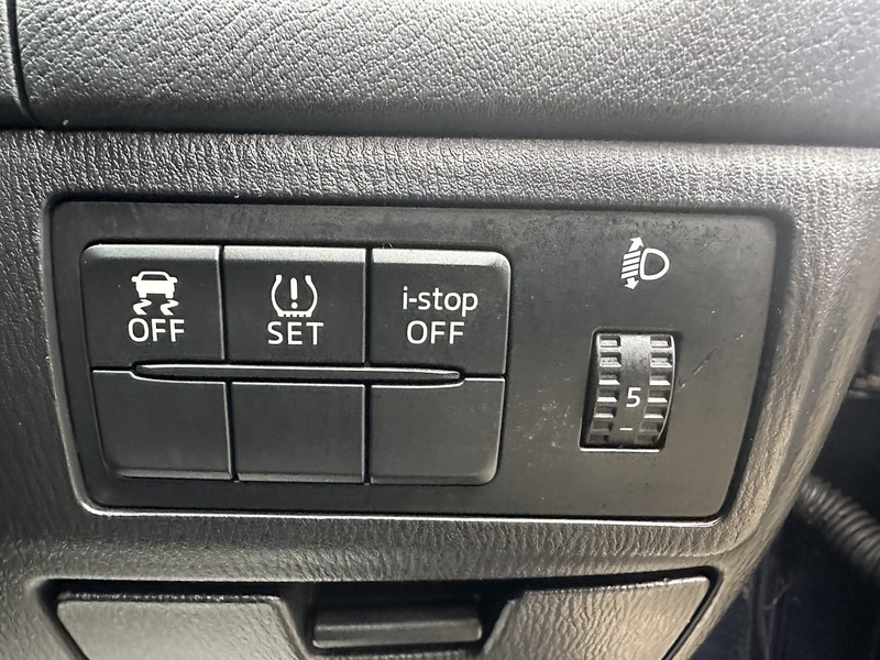 Used Mazda Mazda6 2013 for sale - 76768896: Photo 24